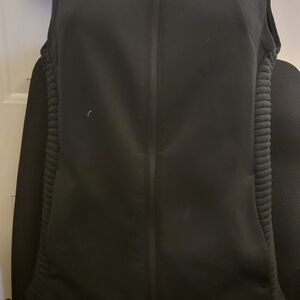 Womens small under Armour vest